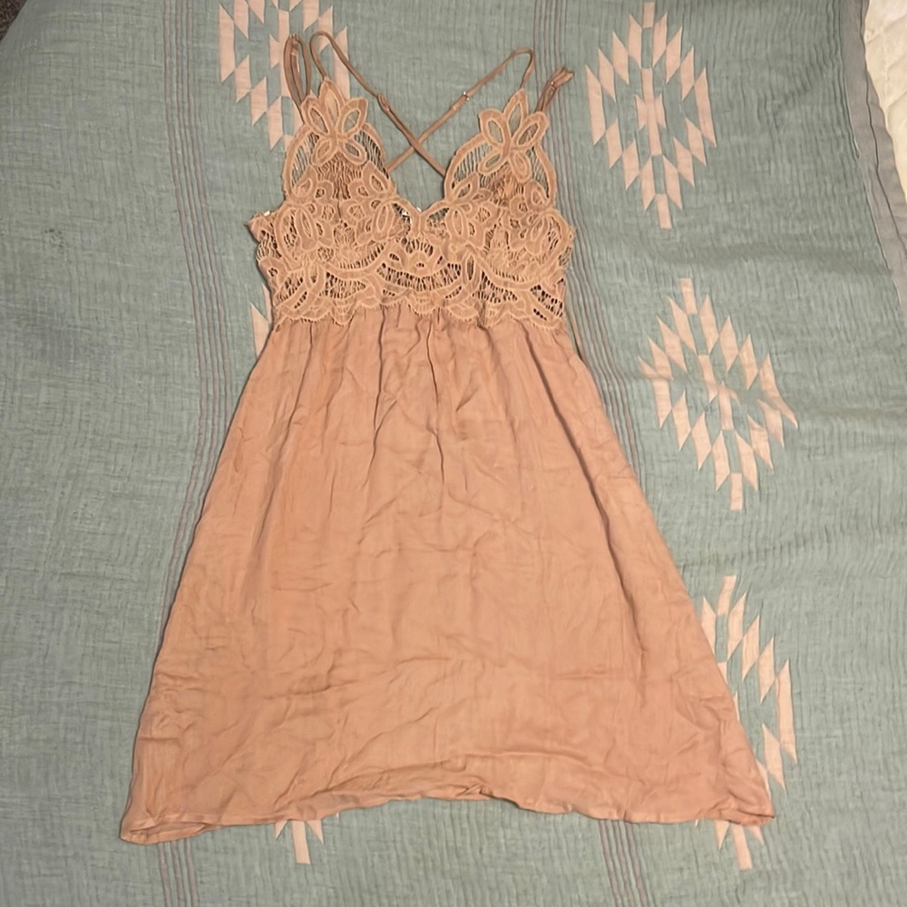 Crescent Size S brown dress